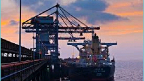 orot_coal_ship.jpg